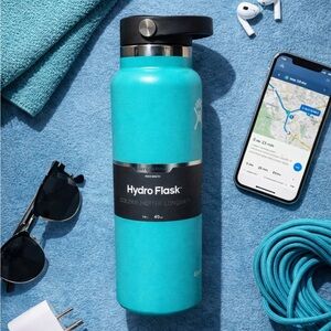 Hydro Flask 40oz Wide Mouth Water Bottle Aqua w/ Black Lid Insulated NWT